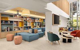 Hampton By Hilton Paris Charles De Gaulle Airport